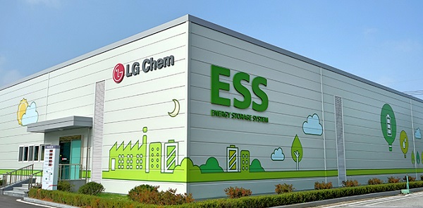 리튬 이차전지 특허 출원이 증가하면서 ESS 산업의 성장을 견인하고 있다. 사진은 LG화학 공장 전경 [사진=LG]