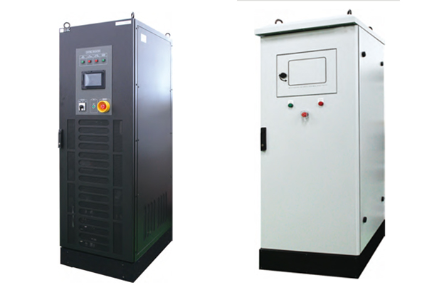 디아이케이의 250KW급 ESS PCS(왼쪽)과 50kW, 100kW급 ESS PCS(오른쪽) [사진=디아이케이]