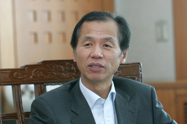 최문순 도지사는 강원도를 기후변화 대응의 리더, 탄소산업의 메카로 도약시키겠다고 밝혔다. [사진=강원도]