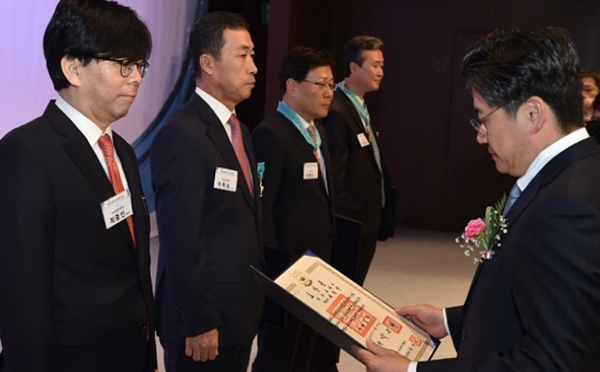 벽산파워는 제38회 한국에너지효율대상 한국에너지효율대상 산업포장 수상에 영예를 안았다. [사진=벽산파워]