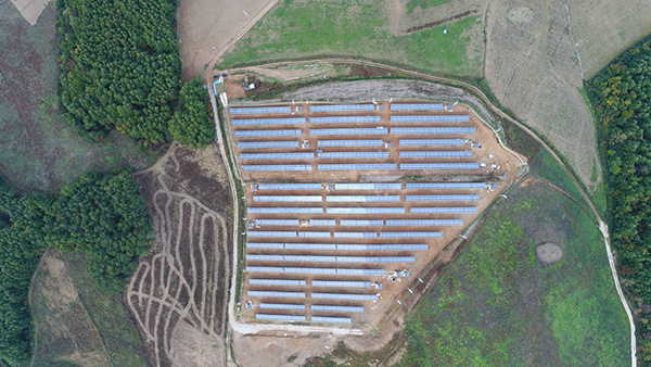 디씨앤씨에이 인버터가 설치된 정선 화암태양광 발전소 전경[사진=디씨앤씨에이]