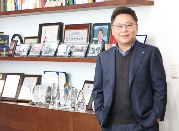 경험을 통해 ‘위기는 반드시 기회가 된다’는 장치평 회장 [사진=솔라투데이 탄소제로]