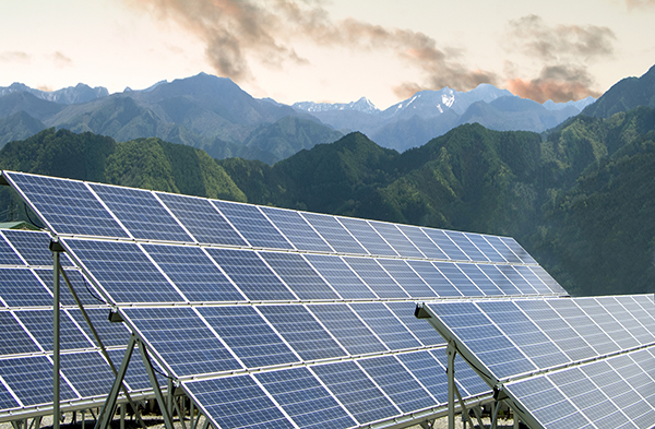 재생에너지 3020 정책 이행을 위해서는 또 한번의 혁신이 필요한 시점이다. [사진=dreamstime]