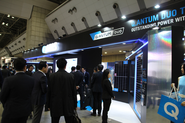 PV 엑스포에 최대 규모로 참가한 한화큐셀 부스 전경 [사진=솔라투데이 탄소제로]