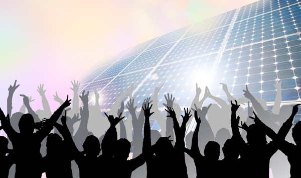 최근 태양광 재테크가 각광받고 있는 가운데 정확한 정보와 신중한 투자가 요구된다. [사진=dreamstime]