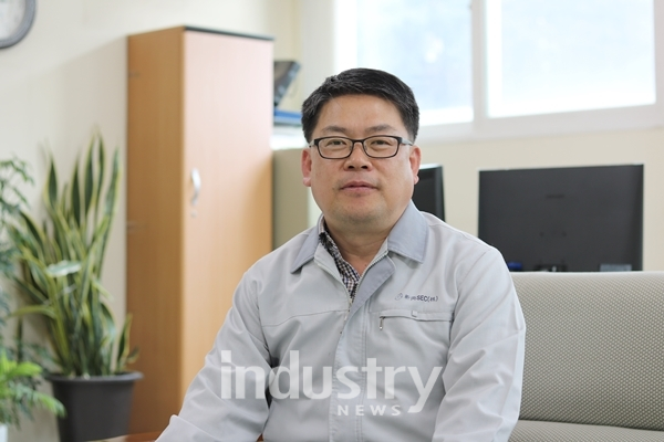 신흥에스이씨 황만용 대표 [사진=인더스트리뉴스]