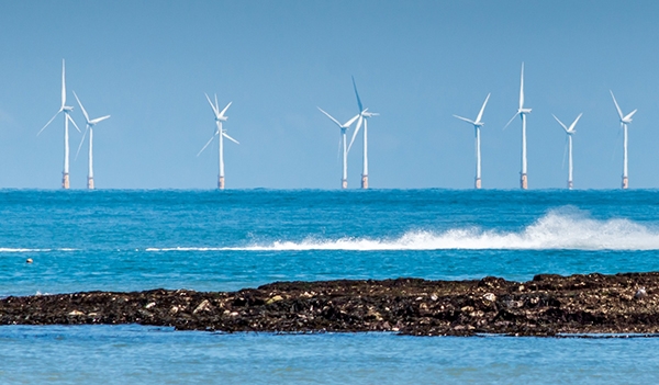 영국은 청정성장전략을 통해 지속적인 경제성장과 온실가스 배출 감축을 동시에 추진하고 있다. [사진=dreamstime]