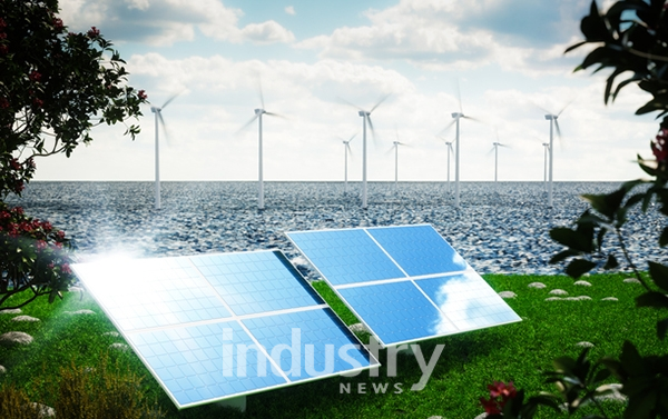 전북개발공사가 새만금지역에 300MW 규모의 수상태양광발전 사업에 참여할 전망이다. [사진=dreamstime]