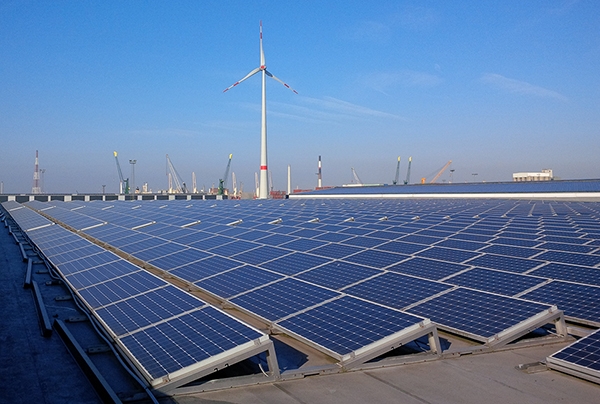 전 세계적으로 마이크로그리드 수요가 높고 활발하게 보급이 이뤄지고 있는 곳은 계통연계가 제대로 이뤄지지 않은 농촌이나 도서지, 원격지가 많은 개발도상국이다. [사진=dreamstime]