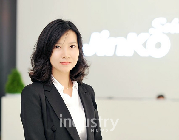 진코솔라의 비키 선 북아시아 총괄 담당 [사진=진코솔라]