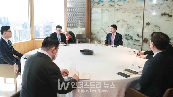 ‘이차전지 업계 오찬 간담회’ 현장 [사진=산업부]